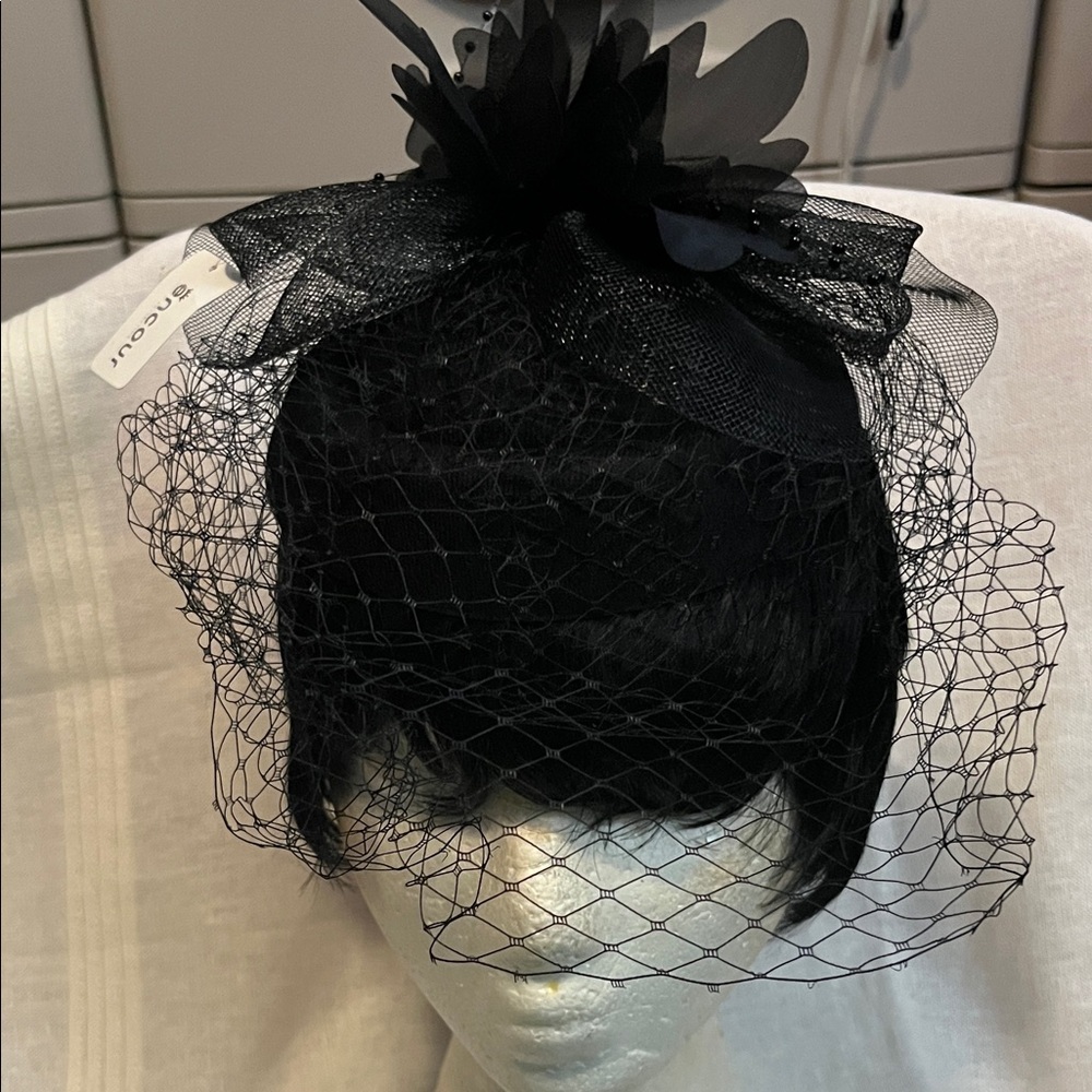 Encour Black Floral Fascinator Cap with Veil